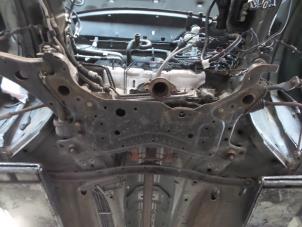 Gebruikte Subframe Ford Focus 2 Wagon 1.6 TDCi 16V 110 Prijs € 80,00 Margeregeling aangeboden door Autobedrijf Broekhuis B.V.
