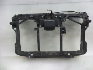 Gebruikte Voorfront Mazda 6 SportBreak (GJ/GH/GL) 2.2 SkyActiv-D 175 16V Prijs € 75,00 Margeregeling aangeboden door Autobedrijf Broekhuis B.V.