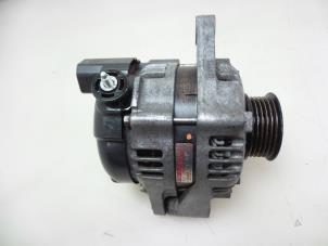 Gebruikte Dynamo Suzuki Celerio (LF) 1.0 12V Dualjet Prijs € 50,00 Margeregeling aangeboden door Autobedrijf Broekhuis B.V.