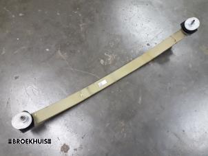 Gebruikte Veerblad achter Volvo XC60 II (UZ) 2.0 T5 16V Prijs € 125,00 Margeregeling aangeboden door Autobedrijf Broekhuis B.V.