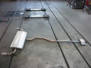 Gebruikte Uitlaat Midden + Einddemper Volvo XC60 II (UZ) 2.0 T5 16V Prijs € 250,00 Margeregeling aangeboden door Autobedrijf Broekhuis B.V.