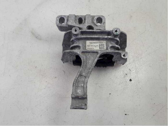 Gebruikte Motorsteun Seat Leon (5FB) 1.6 TDI Ecomotive 16V Prijs € 25,00 Margeregeling aangeboden door Autobedrijf Broekhuis B.V.