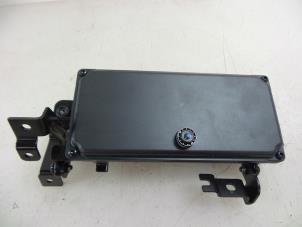 Gebruikte Camera voorzijde Volvo XC60 II (UZ) 2.0 T5 16V Prijs € 170,00 Margeregeling aangeboden door Autobedrijf Broekhuis B.V.