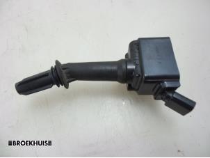 Gebruikte Bobine Opel Corsa E 1.0 SIDI Turbo 12V Prijs € 20,00 Margeregeling aangeboden door Autobedrijf Broekhuis B.V.