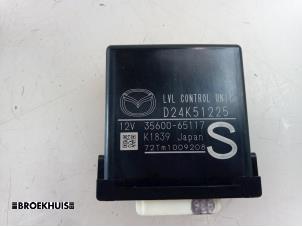 Gebruikte Computer Verlichting Mazda CX-3 (DJ/DK) 2.0 SkyActiv-G 120 Prijs € 50,00 Margeregeling aangeboden door Autobedrijf Broekhuis B.V.