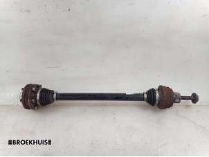 Gebruikte Steekas rechts-achter Audi A6 (C7) 2.8 V6 24V FSI Quattro Prijs € 35,00 Margeregeling aangeboden door Autobedrijf Broekhuis B.V.