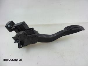 Gebruikte Gaspedaal Iveco New Daily VI 33S14, 35C14, 35S14 Prijs € 42,35 Inclusief btw aangeboden door Autobedrijf Broekhuis B.V.