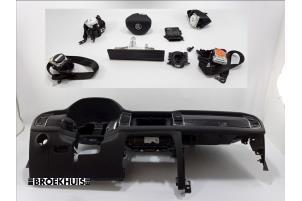 Gebruikte Airbag set + dashboard Skoda Kodiaq 1.5 TSI 150 ACT 16V Prijs € 1.250,00 Margeregeling aangeboden door Autobedrijf Broekhuis B.V.