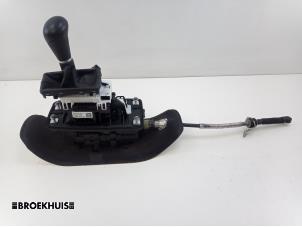 Gebruikte Versnellingspook Audi A4 Avant (B8) 2.0 TDI 16V Prijs € 75,00 Margeregeling aangeboden door Autobedrijf Broekhuis B.V.