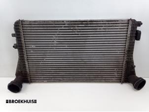 Gebruikte Intercooler Volkswagen Golf V Variant (1K5) 2.0 TDI 16V Prijs € 40,00 Margeregeling aangeboden door Autobedrijf Broekhuis B.V.