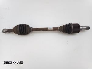 Gebruikte Cardanas links-voor (VWA) Ford Fiesta 6 (JA8) 1.0 SCI 12V 80 Prijs € 70,00 Margeregeling aangeboden door Autobedrijf Broekhuis B.V.