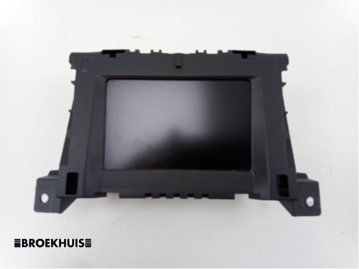 Gebruikte Display Interieur Opel Zafira (M75) 1.6 16V Prijs € 25,00 Margeregeling aangeboden door Autobedrijf Broekhuis B.V.