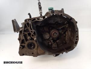 Gebruikte Versnellingsbak Renault Megane II Grandtour (KM) 1.4 16V Prijs op aanvraag aangeboden door Autobedrijf Broekhuis B.V.