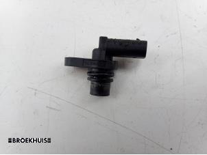 Gebruikte Nokkenas Sensor Mercedes C Estate (S205) C-350 e 2.0 16V Prijs € 15,00 Margeregeling aangeboden door Autobedrijf Broekhuis B.V.