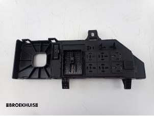 Gebruikte Zekeringkast Saab 9-3 II (YS3F) 1.8t 16V Prijs € 50,00 Margeregeling aangeboden door Autobedrijf Broekhuis B.V.
