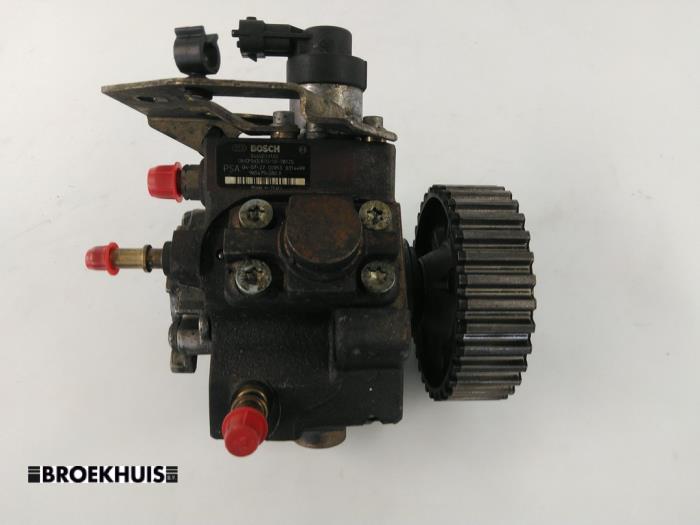 Gebruikte Brandstofpomp Mechanisch Citroen Xsara Picasso (CH) 1.6 HDi 16V 110 Prijs € 50,00 Margeregeling aangeboden door Autobedrijf Broekhuis B.V.