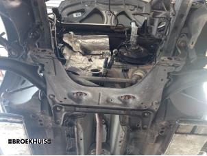 Gebruikte Subframe Renault Clio III Estate/Grandtour (KR) 1.2 16V TCE 100 Prijs € 50,00 Margeregeling aangeboden door Autobedrijf Broekhuis B.V.