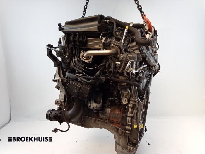 Motor van een Mercedes-Benz ML III (166) 2.1 ML-250 CDI 16V BlueTEC 4-Matic 2014