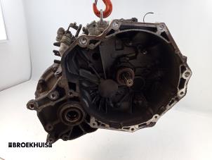 Gebruikte Versnellingsbak Opel Astra H (L48) 1.7 CDTi 16V Prijs op aanvraag aangeboden door Autobedrijf Broekhuis B.V.