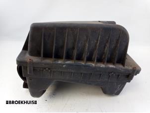 Gebruikte Luchtfilterhuis Opel Astra H (L48) 1.7 CDTi 16V Prijs € 15,00 Margeregeling aangeboden door Autobedrijf Broekhuis B.V.