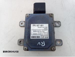 Gebruikte Oliepomp module Porsche Panamera (970) 3.0 D V6 24V Prijs € 50,00 Margeregeling aangeboden door Autobedrijf Broekhuis B.V.