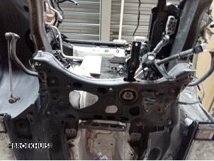 Gebruikte Subframe Volkswagen Golf VII Variant (AUVV) 1.6 TDI BlueMotion 16V Prijs € 100,00 Margeregeling aangeboden door Autobedrijf Broekhuis B.V.