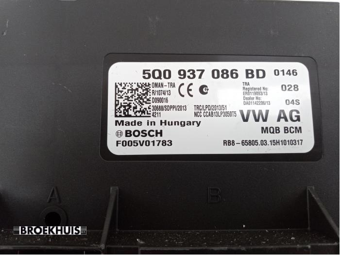 Computer Body Control van een Volkswagen Passat Variant (3G5) 1.6 TDI 16V 2015
