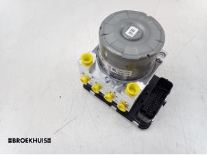 Gebruikte ABS Pomp Mitsubishi Eclipse Cross (GK/GL) 1.5 Turbo 16V 2WD Prijs € 200,00 Margeregeling aangeboden door Autobedrijf Broekhuis B.V.