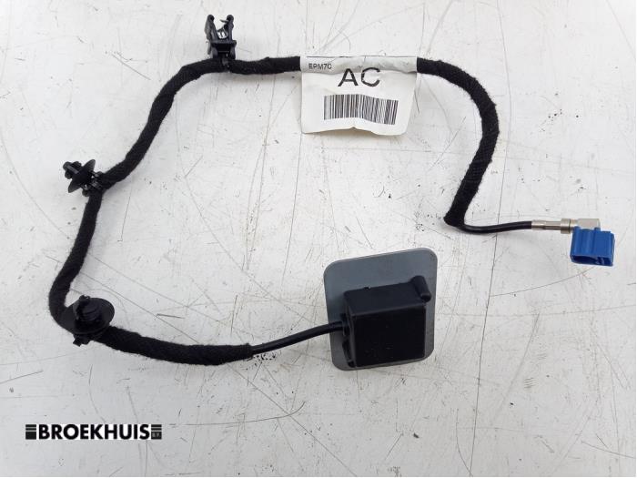 Ford Transit Custom GPS Antennes voorraad Onderdelenlijn.nl