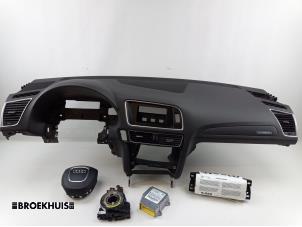 Gebruikte Module + Airbag Set Audi Q5 (8RB) 2.0 TFSI 16V Quattro Prijs € 500,00 Margeregeling aangeboden door Autobedrijf Broekhuis B.V.