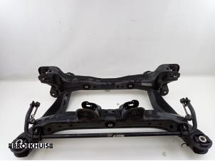 Gebruikte Subframe Jeep Cherokee (KL) 2.2 Multijet II 16V 4x4 Prijs € 300,00 Margeregeling aangeboden door Autobedrijf Broekhuis B.V.