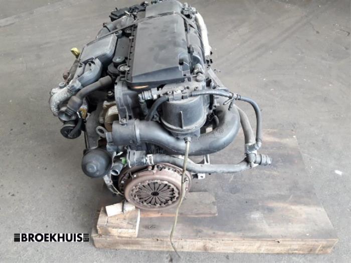 Motor van een Citroën C3 Pluriel (HB) 1.4 HDi 2007