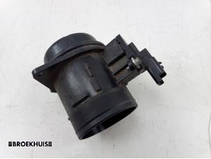 Gebruikte Luchtmassameter Peugeot 3008 I (0U/HU) 2.0 HDiF 16V Prijs € 35,00 Margeregeling aangeboden door Autobedrijf Broekhuis B.V.