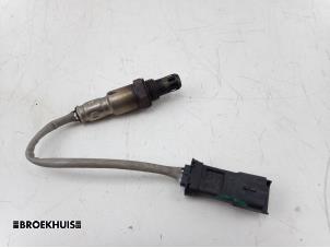 Gebruikte Lambda Sonde Peugeot 3008 II (M4/MC/MJ/MR) 1.2 12V e-THP PureTech 130 Prijs € 35,00 Margeregeling aangeboden door Autobedrijf Broekhuis B.V.