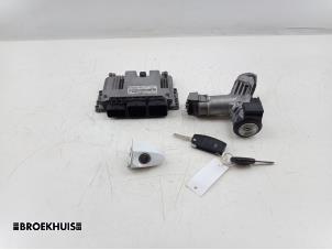 Gebruikte Inspuitcomputer Ford Fiesta 6 (JA8) 1.6 TDCi 16V 95 Prijs € 125,00 Margeregeling aangeboden door Autobedrijf Broekhuis B.V.