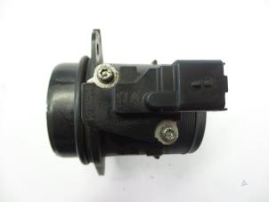 Gebruikte Luchtmassameter Peugeot 5008 I (0A/0E) 2.0 HDiF 16V Prijs € 35,00 Margeregeling aangeboden door Autobedrijf Broekhuis B.V.