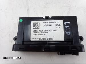 Gebruikte Module (diversen) Tesla Model S 85 Prijs € 40,00 Margeregeling aangeboden door Autobedrijf Broekhuis B.V.