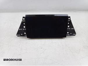 Gebruikte Display Interieur Audi E-tron (GEN) 55 quattro Prijs € 625,00 Margeregeling aangeboden door Autobedrijf Broekhuis B.V.