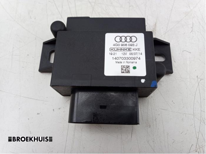 Gebruikte Brandstofpomp module Porsche Macan (95B) 3.6 V6 24V Turbo Prijs € 75,00 Margeregeling aangeboden door Autobedrijf Broekhuis B.V.