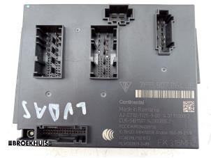 Gebruikte Computer Body Control Porsche Macan (95B) 3.6 V6 24V Turbo Prijs € 125,00 Margeregeling aangeboden door Autobedrijf Broekhuis B.V.