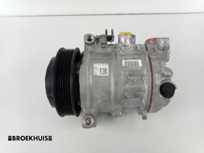 Gebruikte Aircopomp Porsche Macan (95B) 3.6 V6 24V Turbo Prijs € 250,00 Margeregeling aangeboden door Autobedrijf Broekhuis B.V.