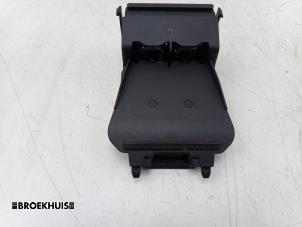 Gebruikte Remassistent sensor Ford Focus 3 Wagon 1.5 TDCi Prijs € 45,00 Margeregeling aangeboden door Autobedrijf Broekhuis B.V.