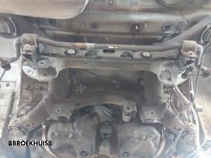 Gebruikte Subframe Mercedes ML III (166) 3.0 ML-350 BlueTEC V6 24V 4-Matic Prijs € 275,00 Margeregeling aangeboden door Autobedrijf Broekhuis B.V.