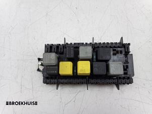 Gebruikte Zekeringkast Mercedes ML III (166) 3.0 ML-350 BlueTEC V6 24V 4-Matic Prijs € 50,00 Margeregeling aangeboden door Autobedrijf Broekhuis B.V.