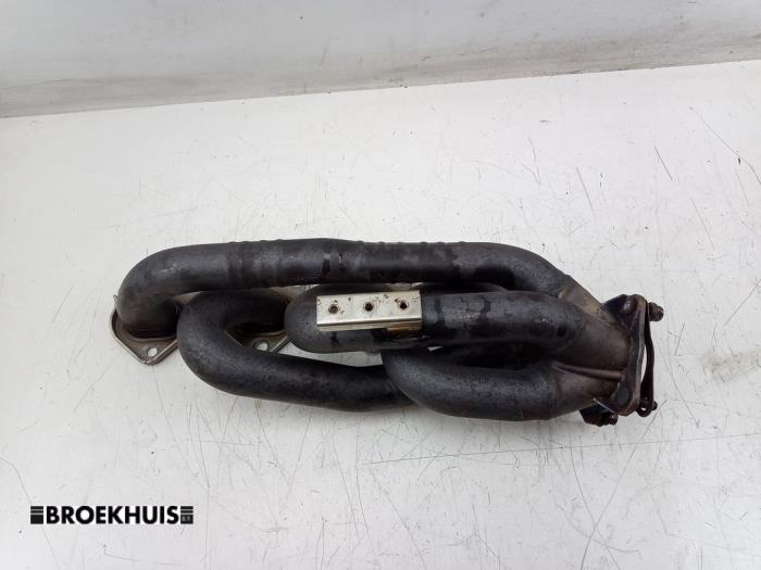 Gebruikte Spruitstuk Uitlaat Porsche Panamera (970) 4.8 V8 32V GTS Prijs € 125,00 Margeregeling aangeboden door Autobedrijf Broekhuis B.V.