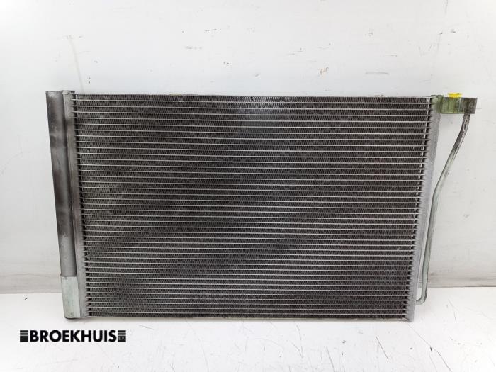 Radiateur Airco van een BMW 6 serie Gran Coupe (F06) M6 V8 32V Competition Package 2015