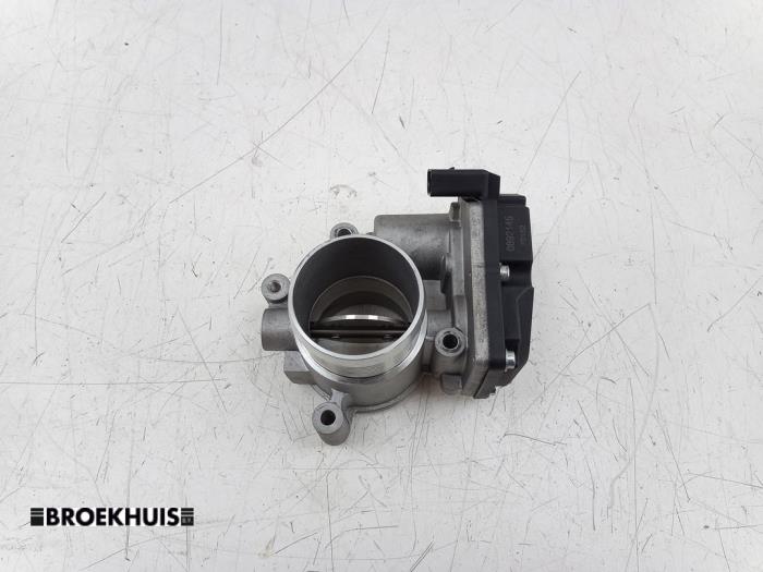 Gebruikte Gasklephuis Volkswagen Passat Variant (365) 2.0 TDI 16V 170 Prijs € 60,00 Margeregeling aangeboden door Autobedrijf Broekhuis B.V.