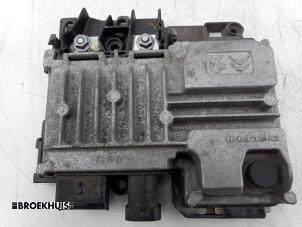 Gebruikte Start/Stop computer Citroen C4 Cactus (0B/0P) 1.6 Blue Hdi 100 Prijs € 75,00 Margeregeling aangeboden door Autobedrijf Broekhuis B.V.