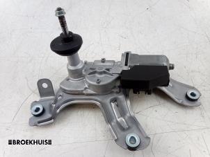 Gebruikte Motor Ruitenwisser achter Toyota Corolla Touring Sport (E21/EH1) 1.8 16V Hybrid Prijs € 70,00 Margeregeling aangeboden door Autobedrijf Broekhuis B.V.