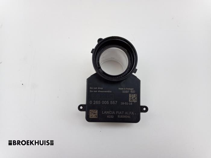 Stuurhoek sensor van een Opel Combo 1.3 CDTI 16V 2018
